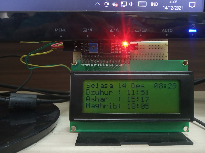 jadwal waktu sholat lcd 20x4